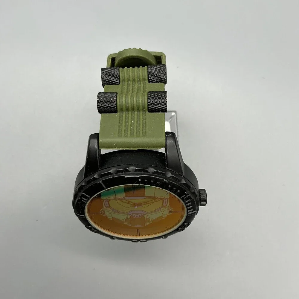 Accutime Halo 5 Guardians Mens Watch 51mm Helmet Green Silicone New Battery